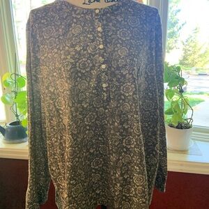 Woman’s Top Bundle Lot of 6